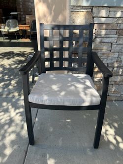 Modern Classic Cast Aluminum Outdoor Patio. Textured Ember Black Finish, with Fabric Cushion