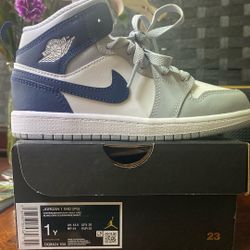Jordan 1 Mid PS **Brand New**