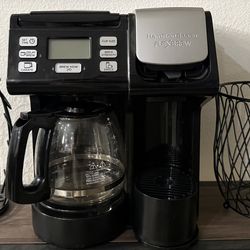Coffee maker and storage for k cups
