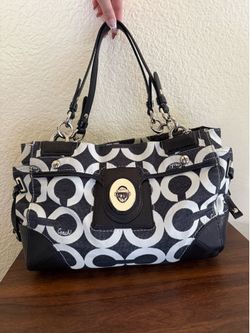 Vintage Coach Peyton Carryall in black and white Op Art