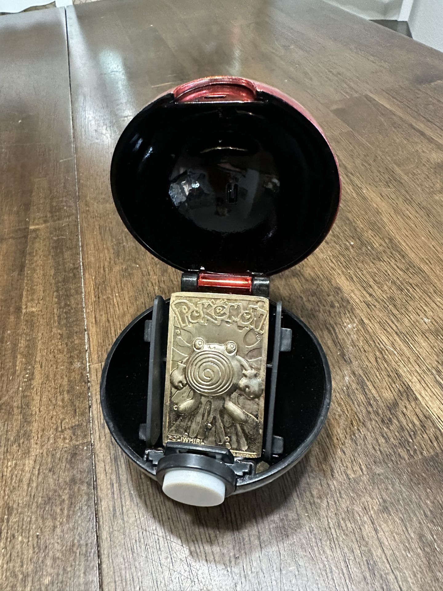 Vintage Pokémon Pen Whale Gold Card 1999 In Original Ball Holder