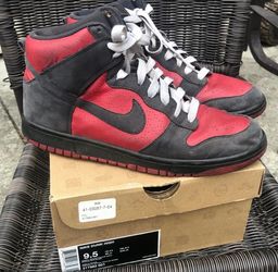 Nike Dunk High size 9.5