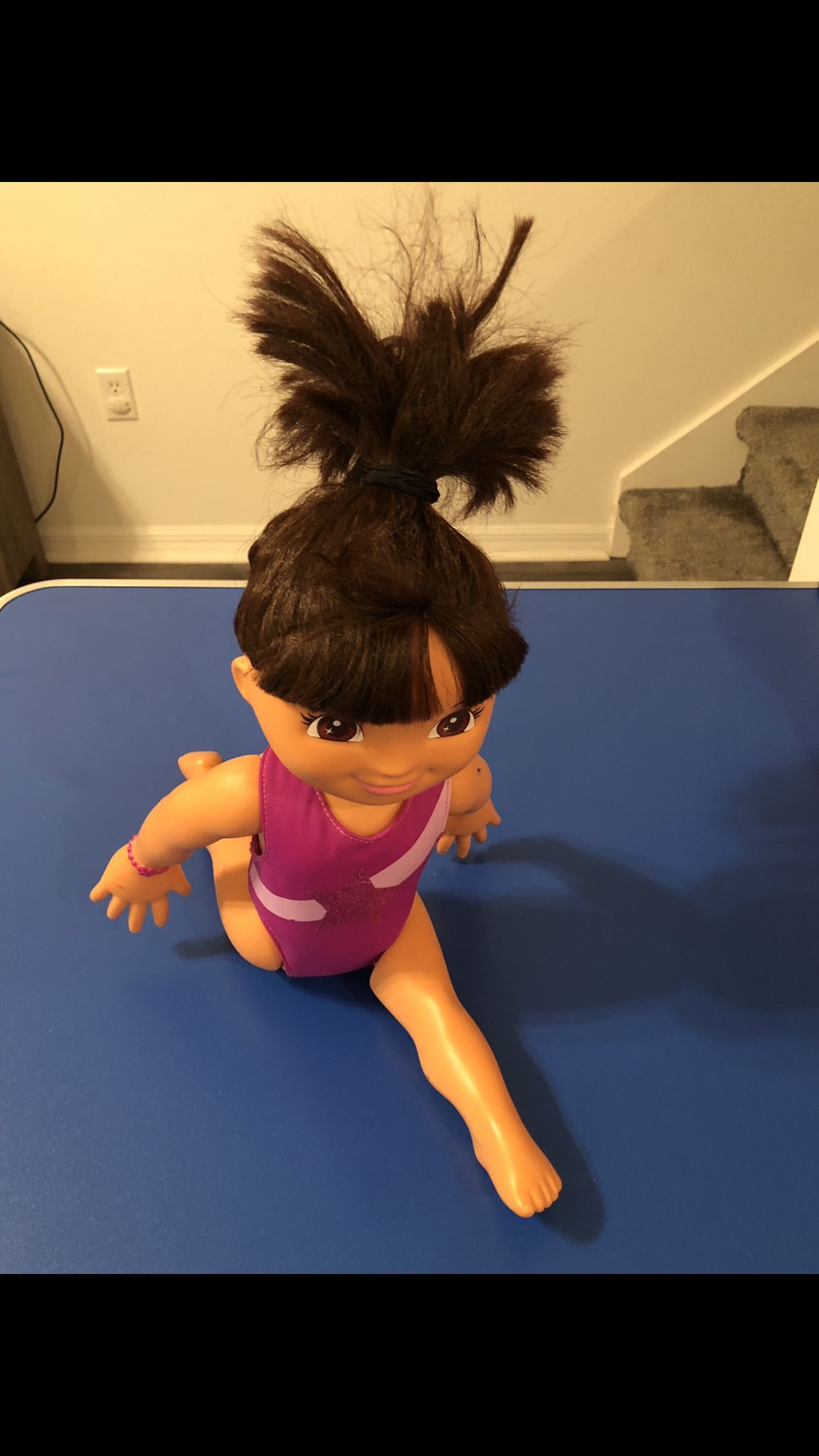 Dora the Explorer Fantastic Gymnastics Doll and Items