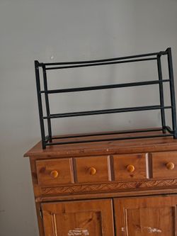 Used plastic shoe rack
