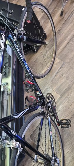 TREK BICYCLE MADONE 