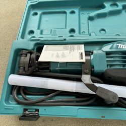 Makita Jack Hammer 