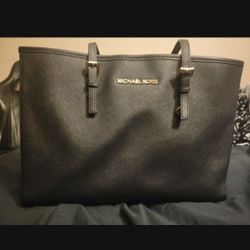 Michael Kors Large Bag
