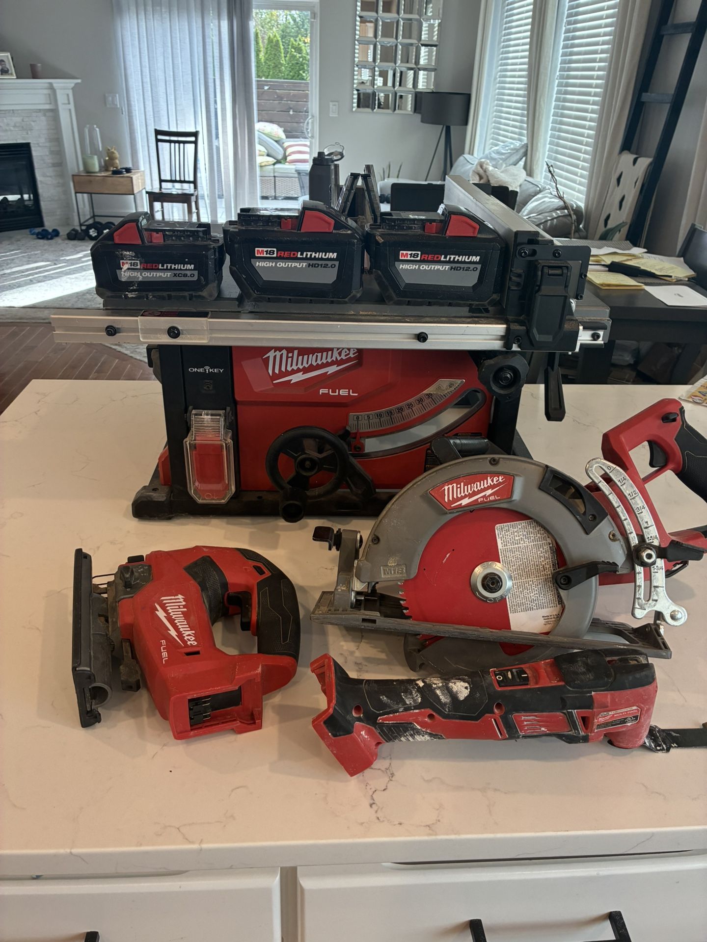 Milwaukee Cordless Equipment With Batteries 