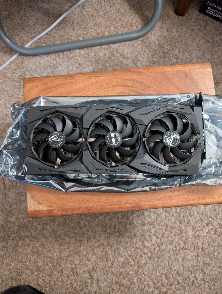 ASUS ROG Strix GeForce RTX 2080 Ti 11GB GDDR6 PCI Express 3.0 SLI Support Graphics Card ROG-STRIX-RT