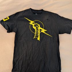 WWE CM Punk Nexus Lightning Fist Vintage circa 2011 size large worn couple times