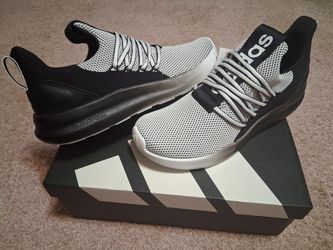 New Adidas 8m/9.5w