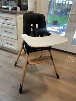 Black High Chair