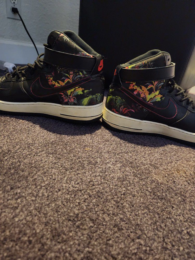 Nike Air Force 1 High Limited Edition, Black Floral (Size 11)