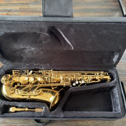 Glory Gold Laquer E Flat Alto Saxophone 