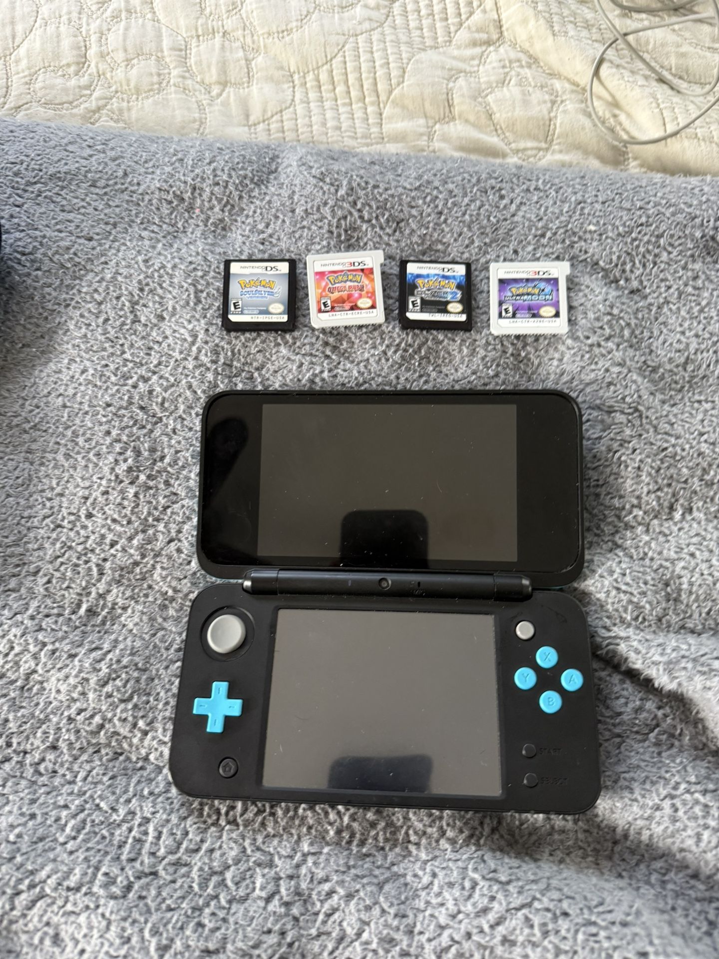 Nintendo 2ds With Games