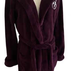 Victoria’s Secret fleece cozy robe