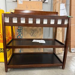 Delta Changing Table