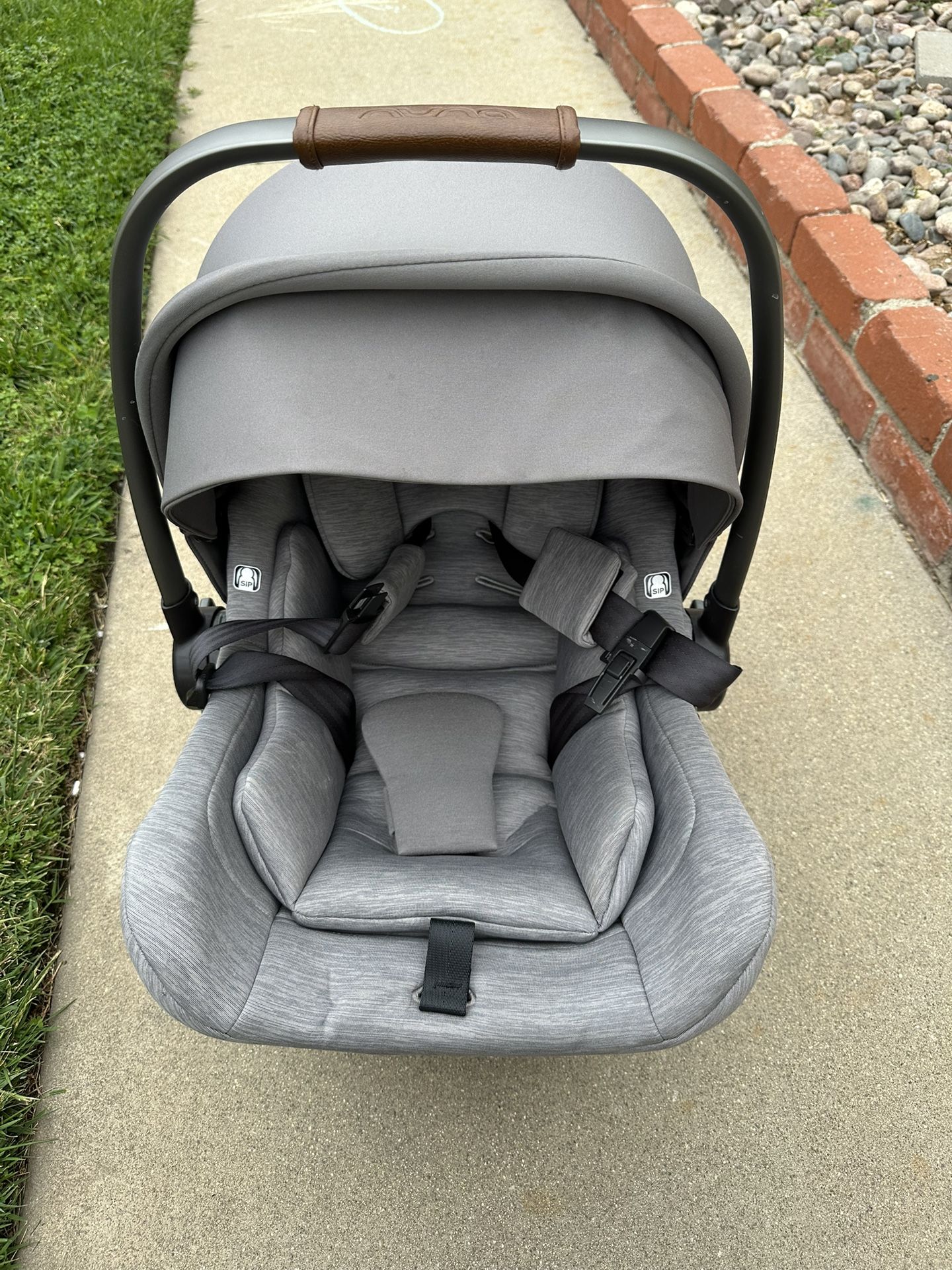 Nuna Infant Car Seat