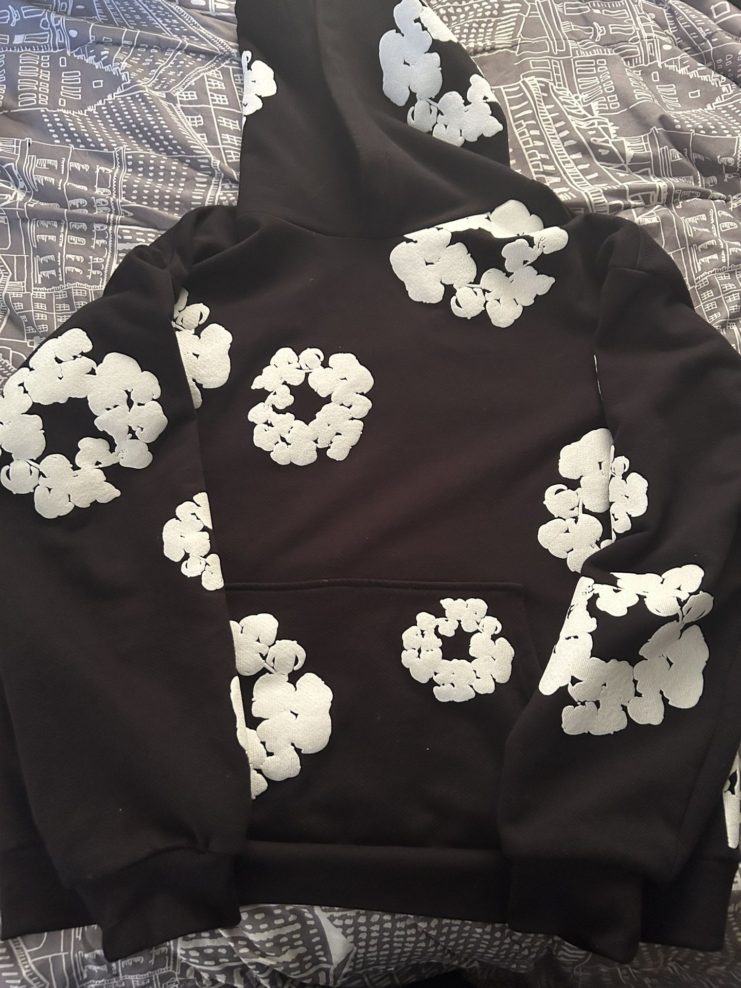 “ SEND BEST OFFERS “ Denim tears Hoodie