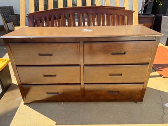 Chocolate brown, six drawer dresser
