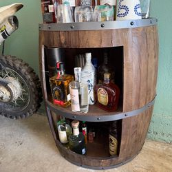 Barrel bar