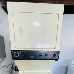 Kenmore Washer&dryer Stackable 27inch
