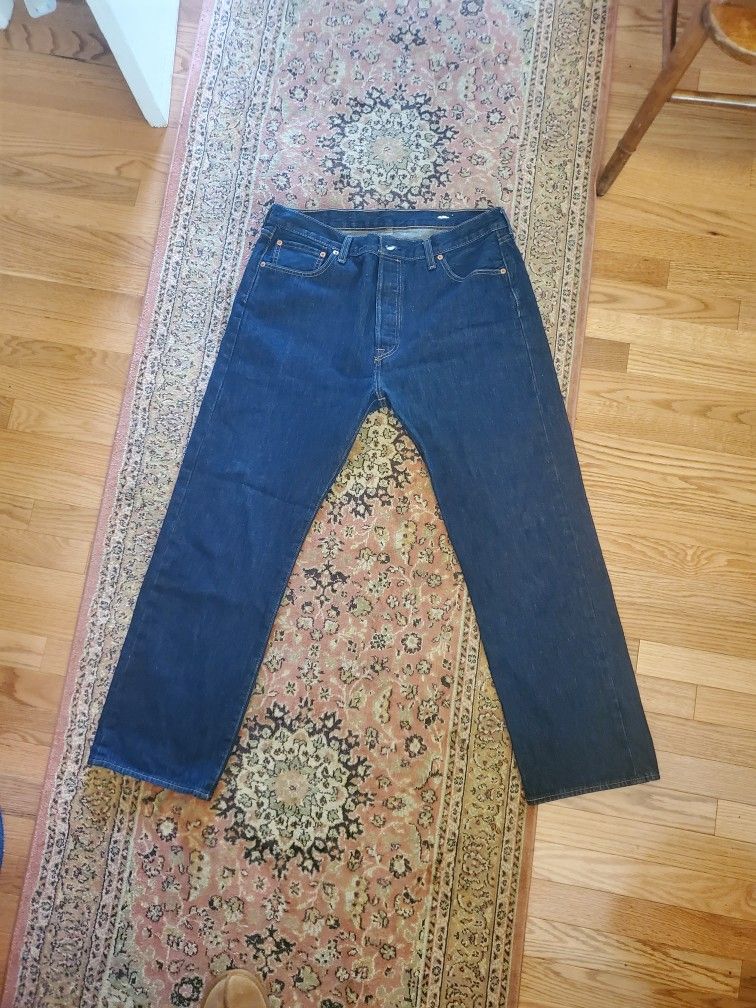 New Men's Levi 501 Jeans.