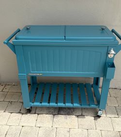 Permasteele Standing Party Cooler in Matte