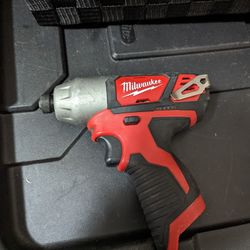 Milwaukee M12 Impact Driver