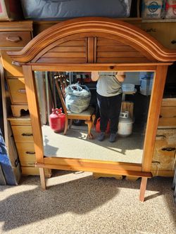 Console dresser with mirror