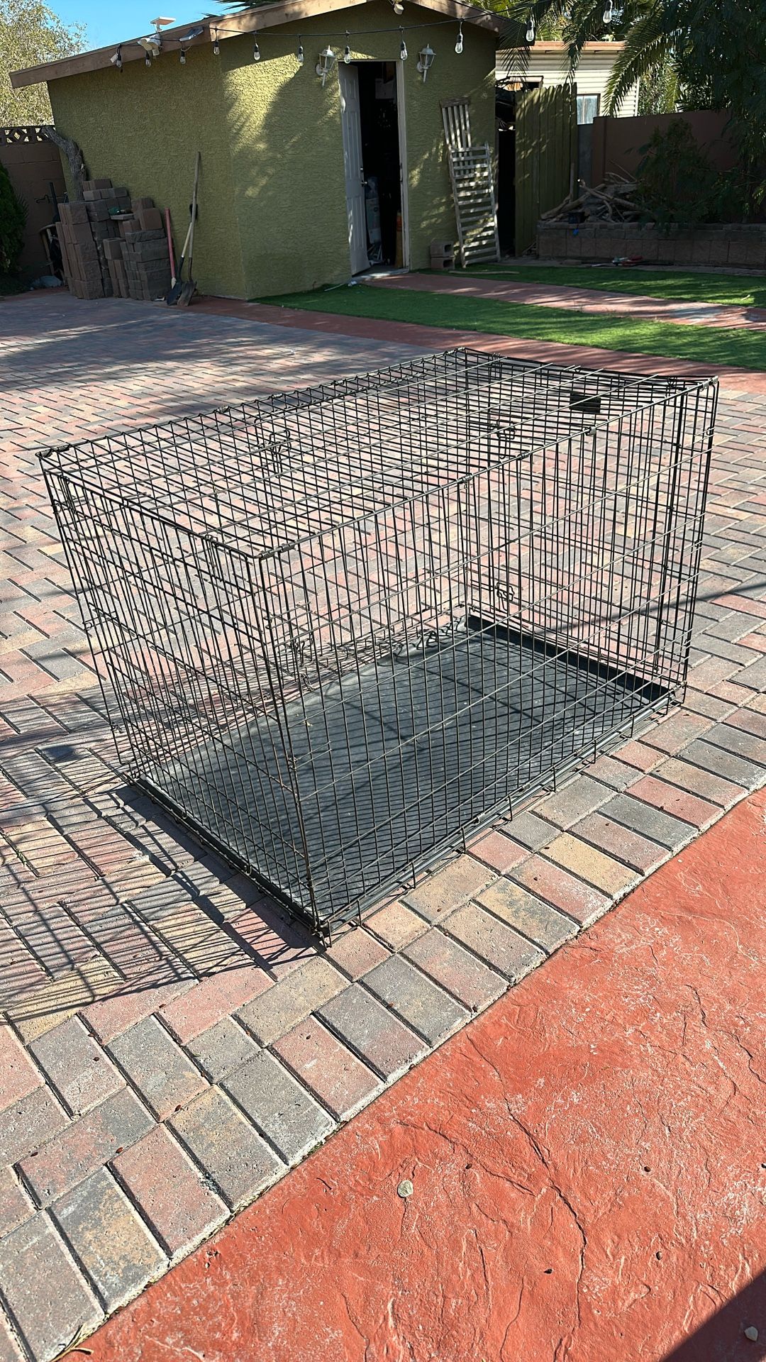 Jaula Para Perro Grande De 2  1/2 De Alto Y De Largo 4pies 