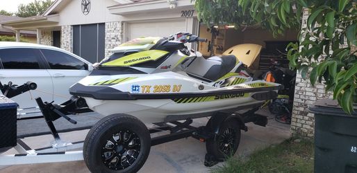 2016 SEADOO RXPX300  TITLE IN HAND