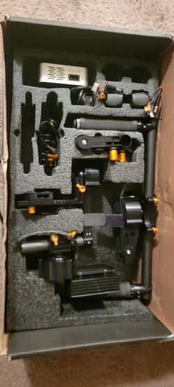 DEFY G2X 3 AXIS GIMBAL package