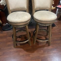 Beautiful Pair Of Counter Height Barstools:25” Suede Seat Nailhead Clean Swivel