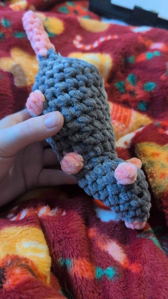 Rat Crochet