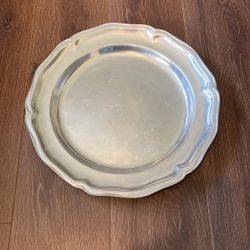Wilton Columbia Pa 14” scalloped pewter serving plate