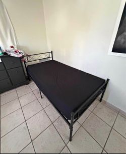 Twin bed