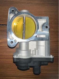 NEW GZGN Auto Parts Electronic Throttle Body GM V8 Replacement Sierra Escalade