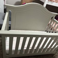 Baby Crib & Dresser