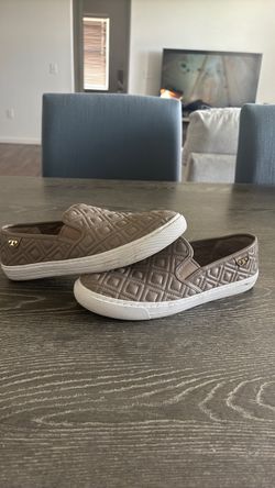 Tory Burch Quilted Slip-On Sneakers W:8