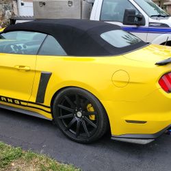 Ford  Mustang   2017  Premium  Eco Boobs 