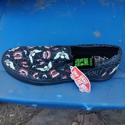 Vans slip on shoes size 12