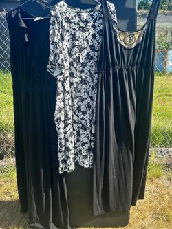 Women’s dresses plus size