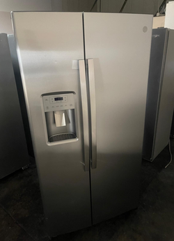 GE Side‑by‑Side Fridge – Stainless, Ice & Water Dispenser