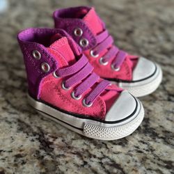 Size 2 Converse 
