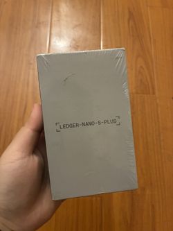 Ledger Nano S Plus – Crypto Hardware Wallet (New)