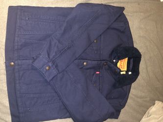 Levi’s Sherpa trucker