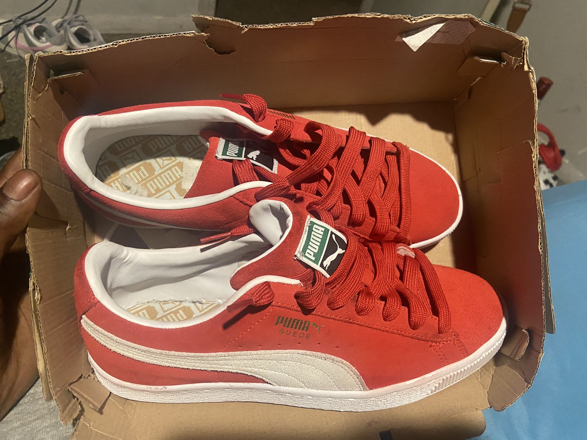 Pumas Size 10 Men