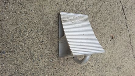 Aluminum car stopper