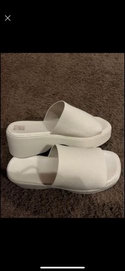 Women’s Wedge Sandals 